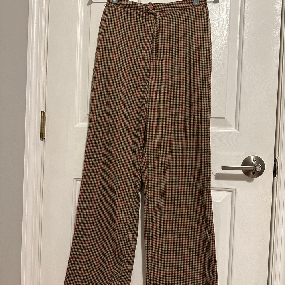 Brandy Melville cargo pants